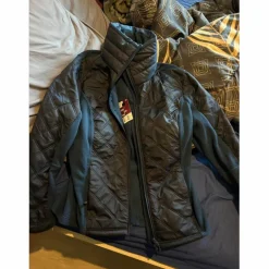 pull bleu marine