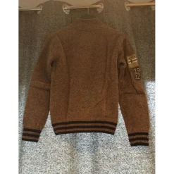 Pull col montant