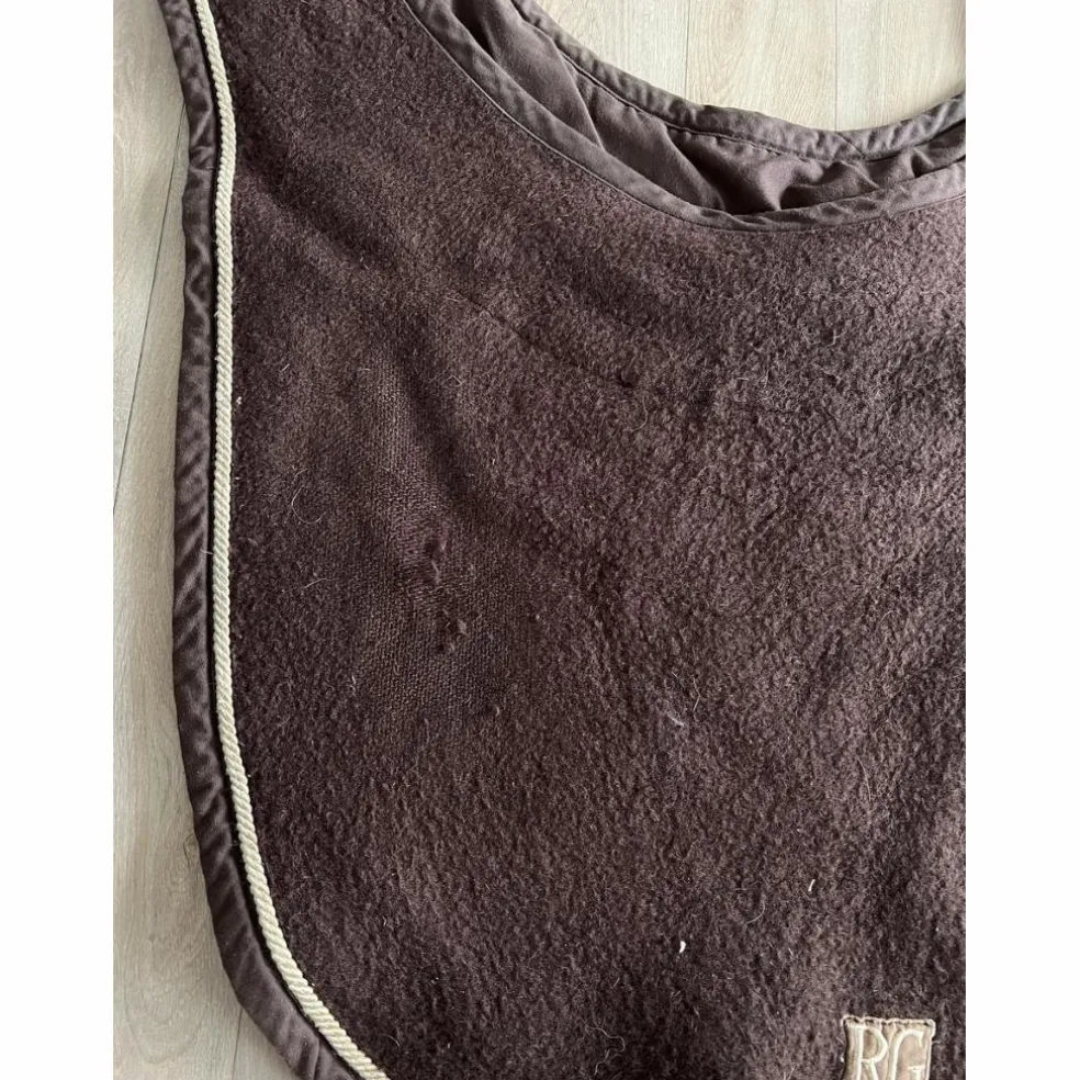 RG, Couvre rein, 130