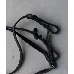 Rênes sangle et cuir noires