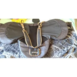 Sac à selle Fouganza