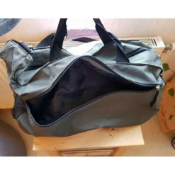 Sac de sport mais convient pour les affaires d'équitation.