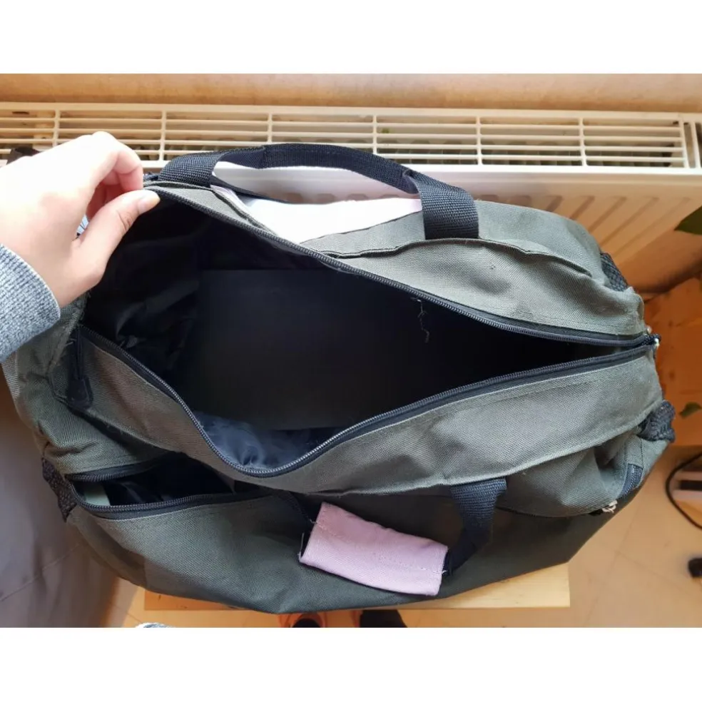 Sac de sport mais convient pour les affaires d'équitation.