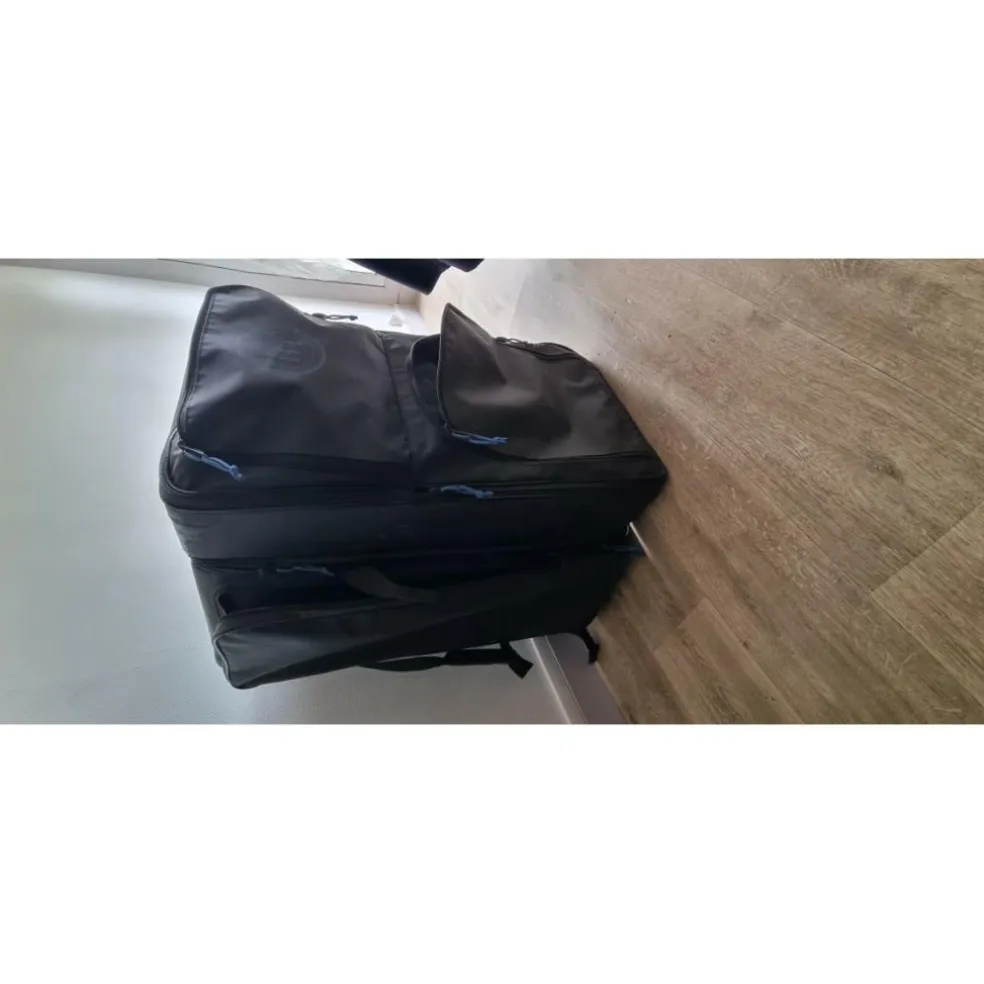 Sac Horse and Travel