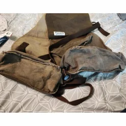 Sacoches randonnée marron à attacher derrière la selle Eskadron