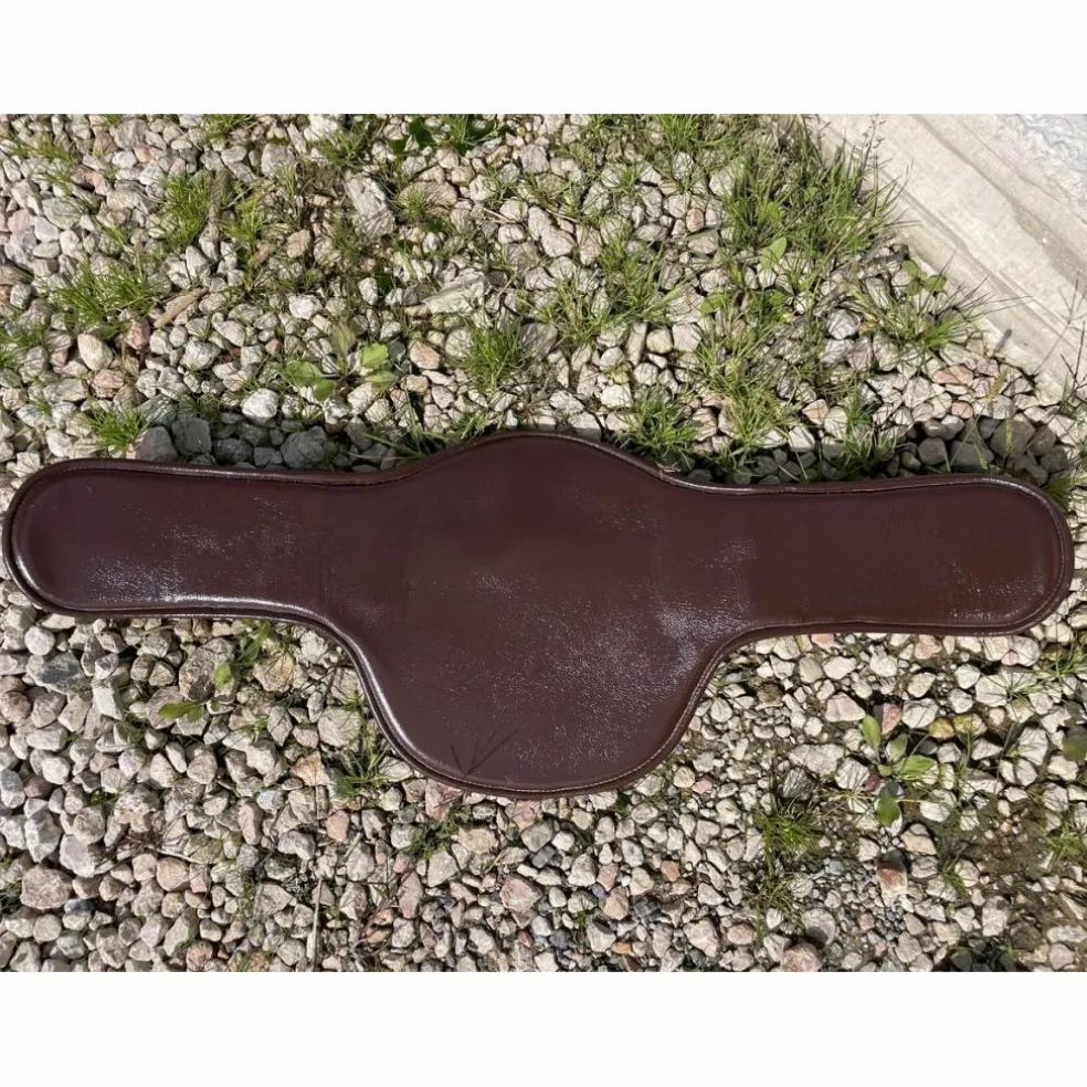 Sangle bavette Prestige – cuir – élastiques des deux côtés – taille 70 cm – excellent état