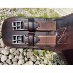 Sangle bavette Prestige – cuir – élastiques des deux côtés – taille 70 cm – excellent état