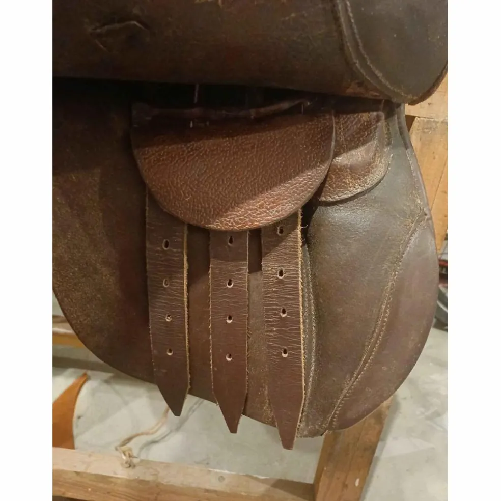 Selle 15" cuir havane