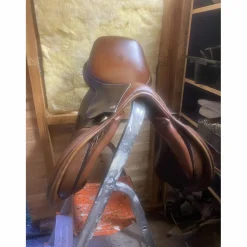 Selle 17 pouces