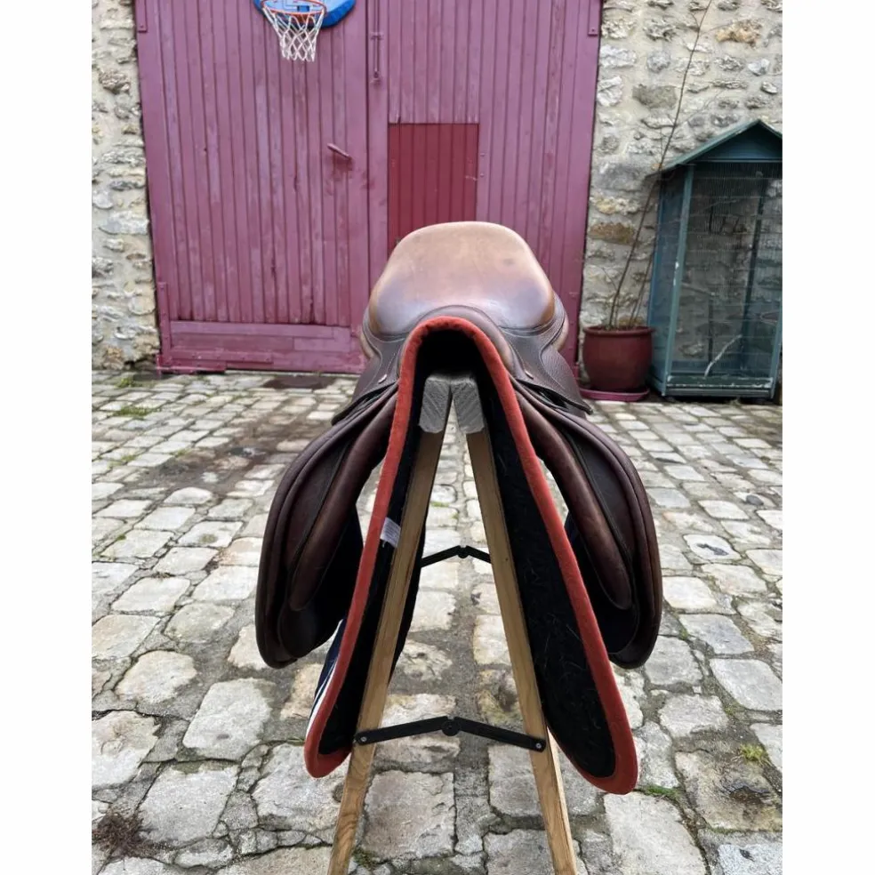 selle 17 pouces
