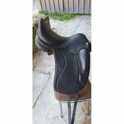 Selle Acavallo Leonardo 18" avec arçon réglable