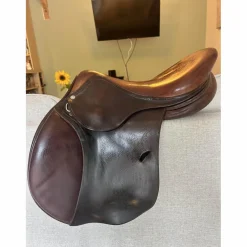 selle Antares close contact