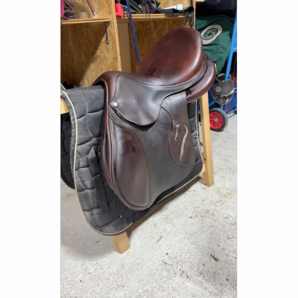 Selle Antares connexion