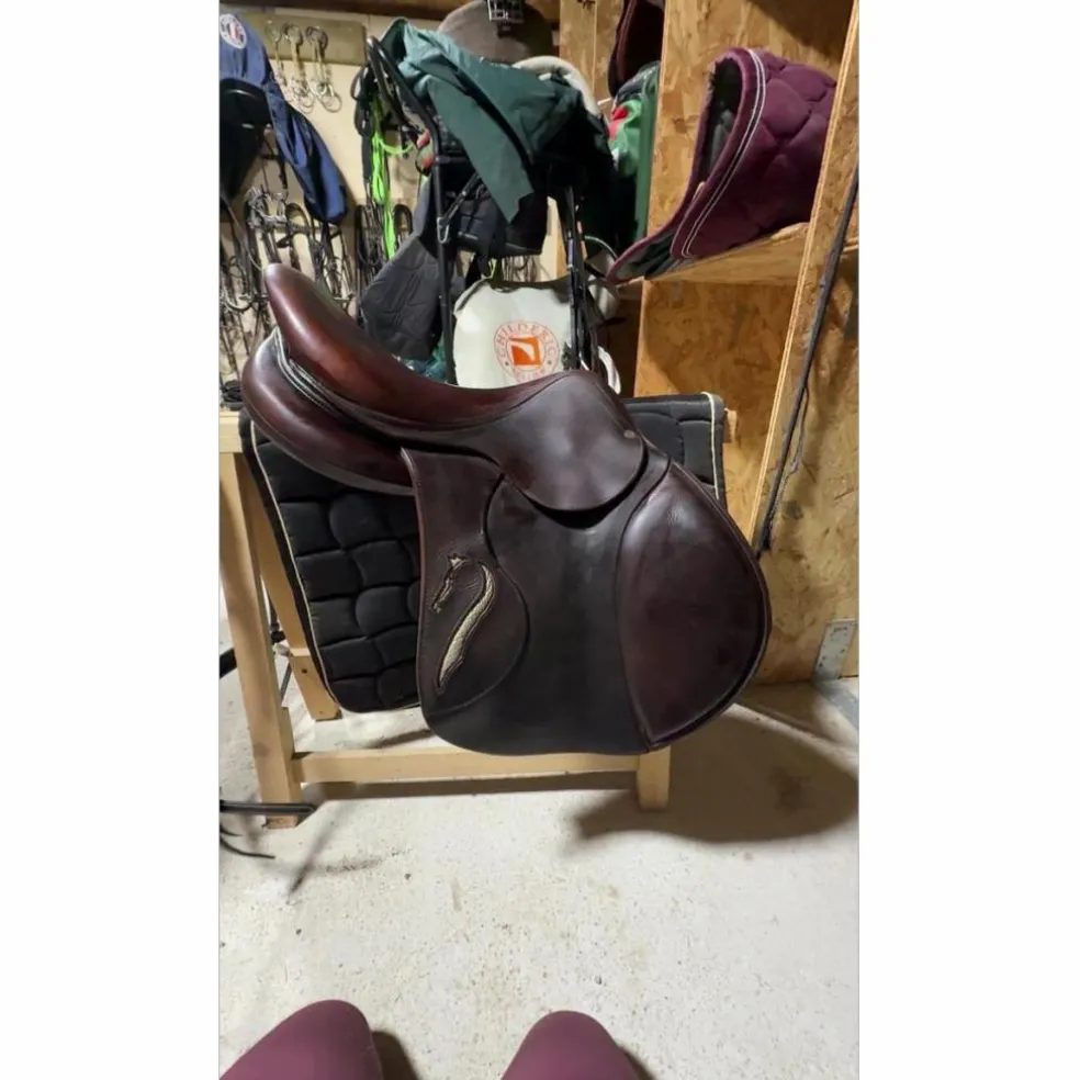 Selle Antares connexion