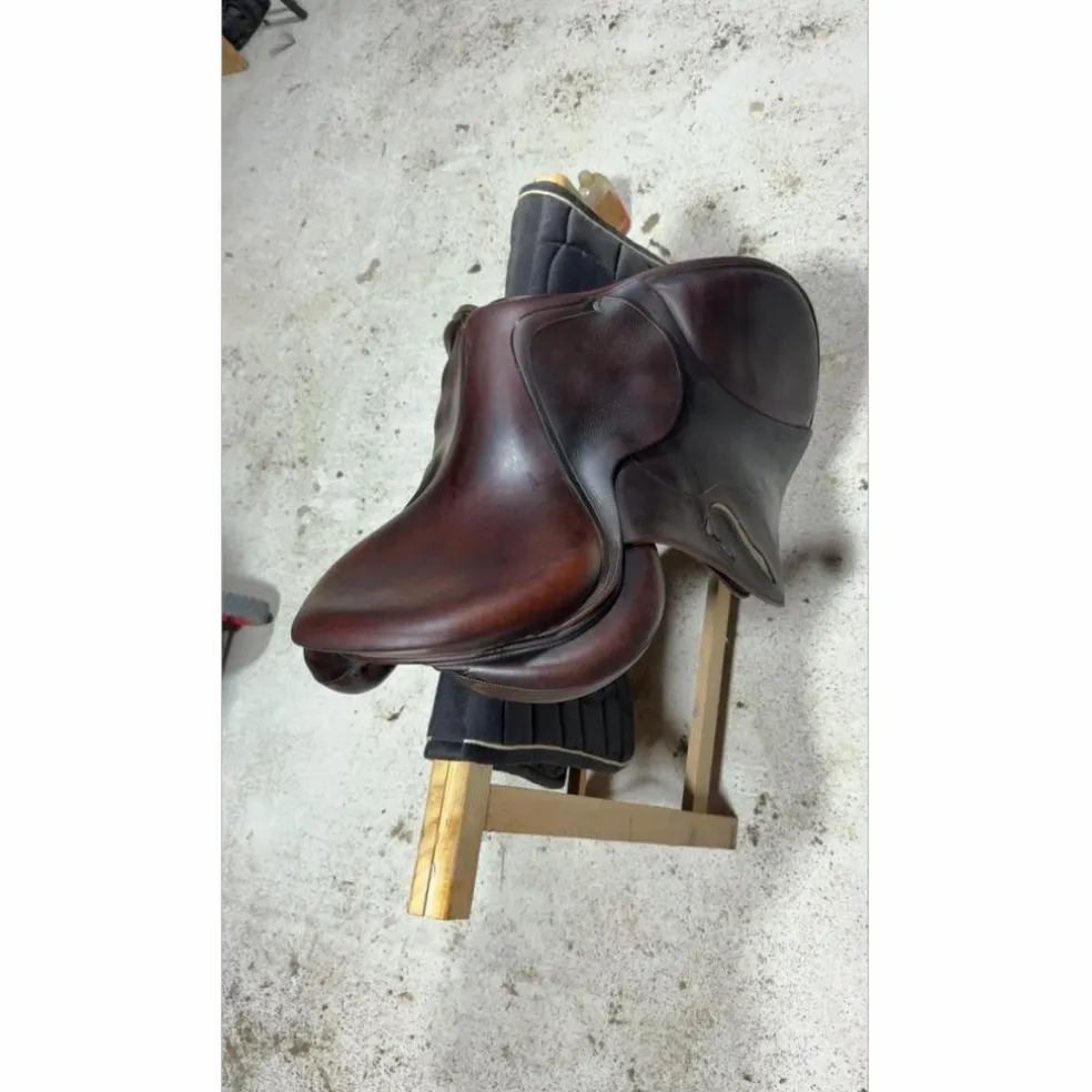 Selle Antares connexion