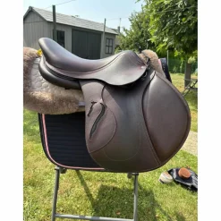 selle Antares connexion 17p fin 2024