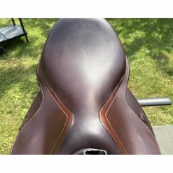 selle Antares connexion 17p fin 2024