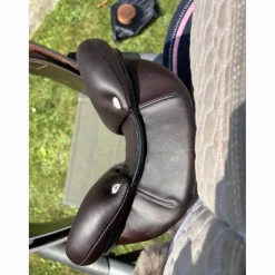 selle Antares connexion 17p fin 2024