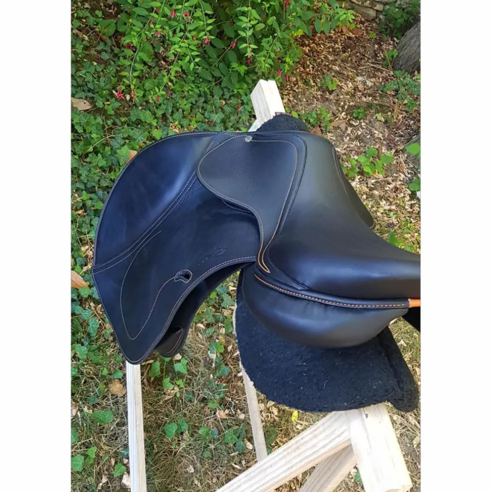 Selle Antarès modèle évolution neuve