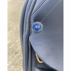Selle Arno Brands 17,5 pouces