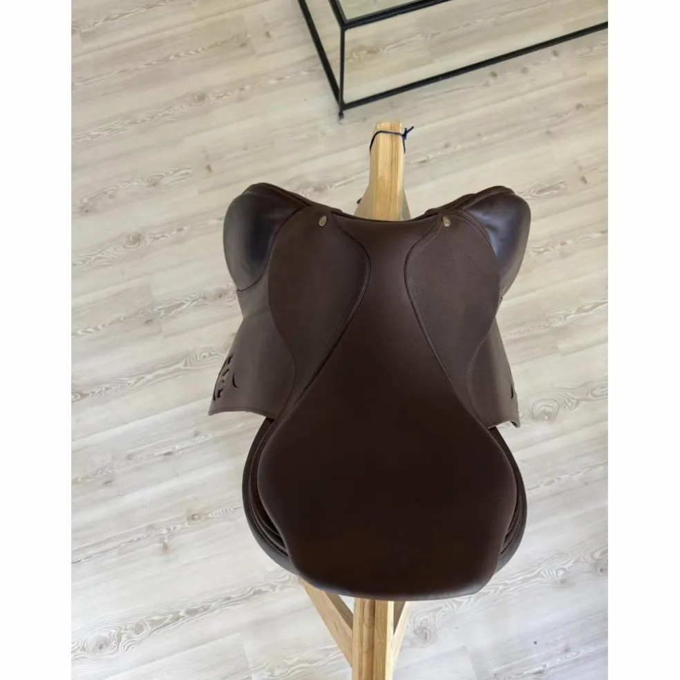 Selle Athena Bruno delgrange 17,5 obstacle