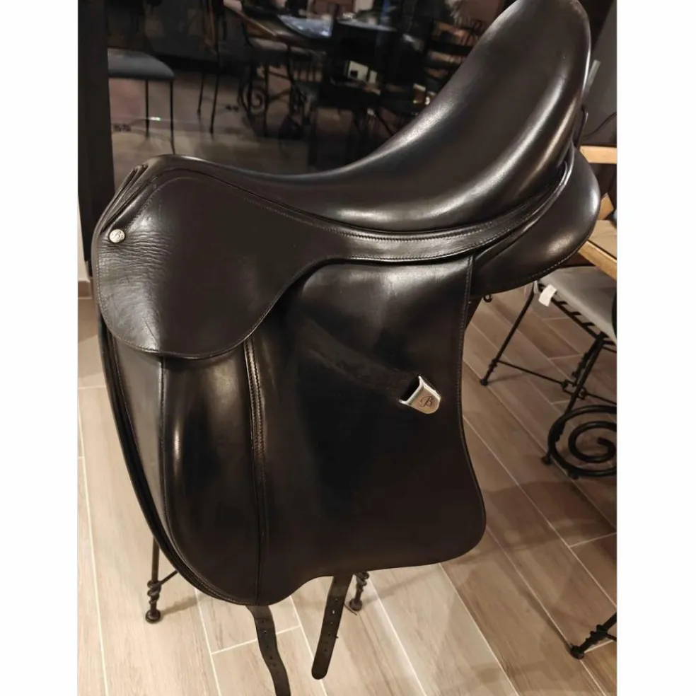 Selle Bates 17' dressage