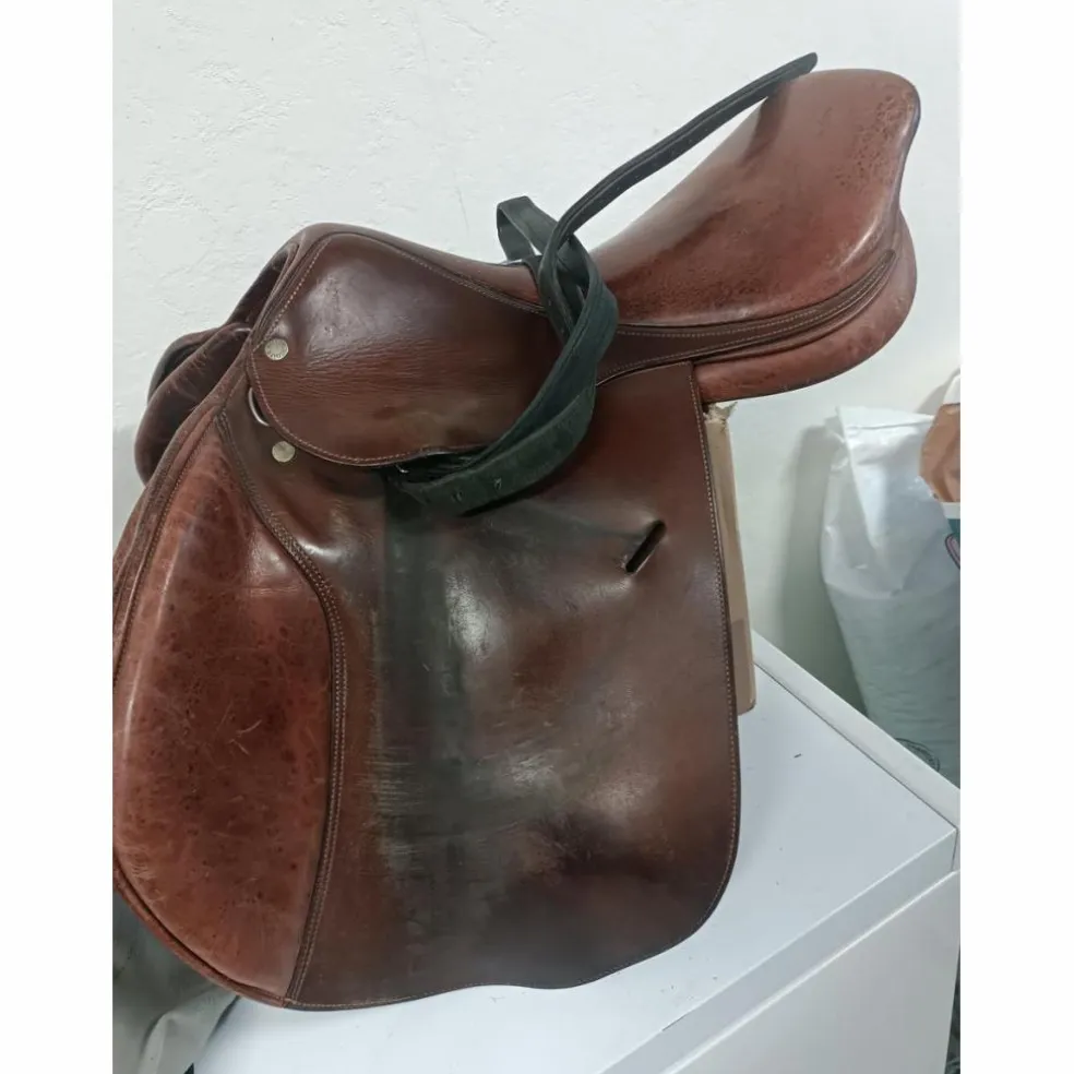 Selle Belloir Saumur 17,5 saut