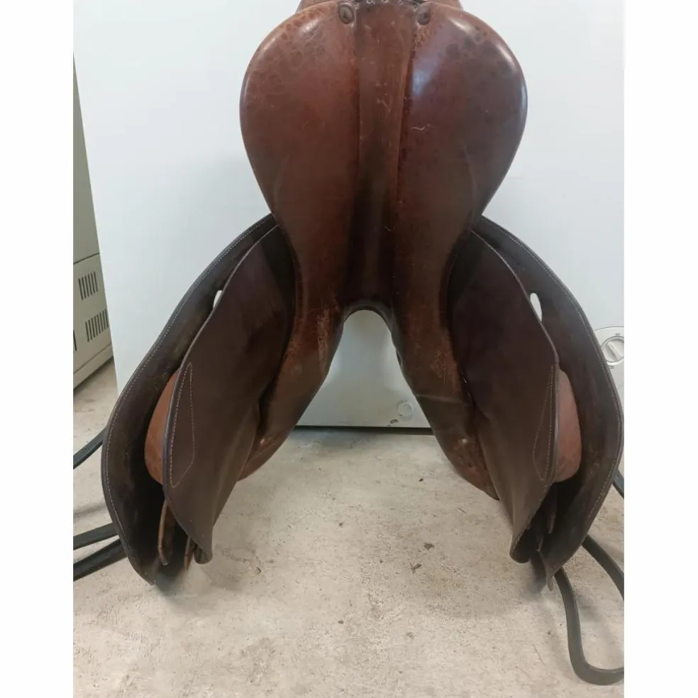 Selle Belloir Saumur 17,5 saut
