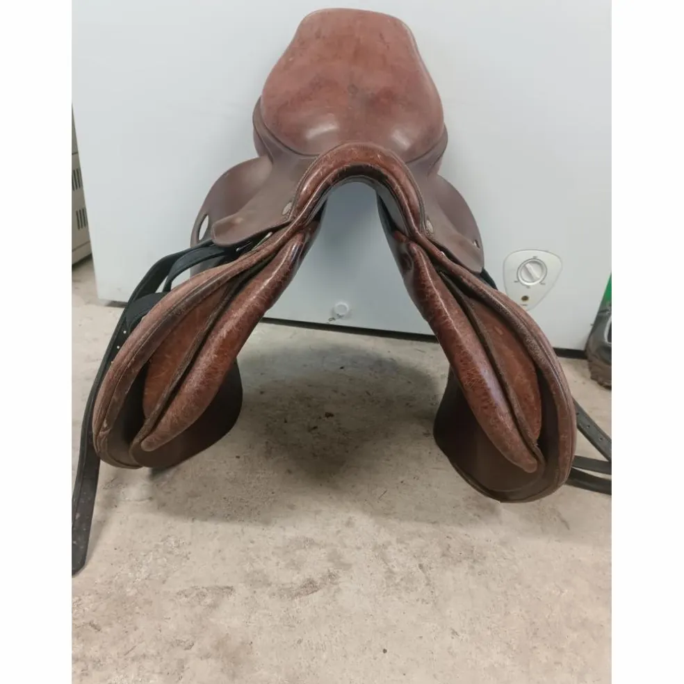 Selle Belloir Saumur 17,5 saut