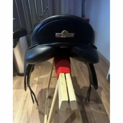 Selle bâtes wide