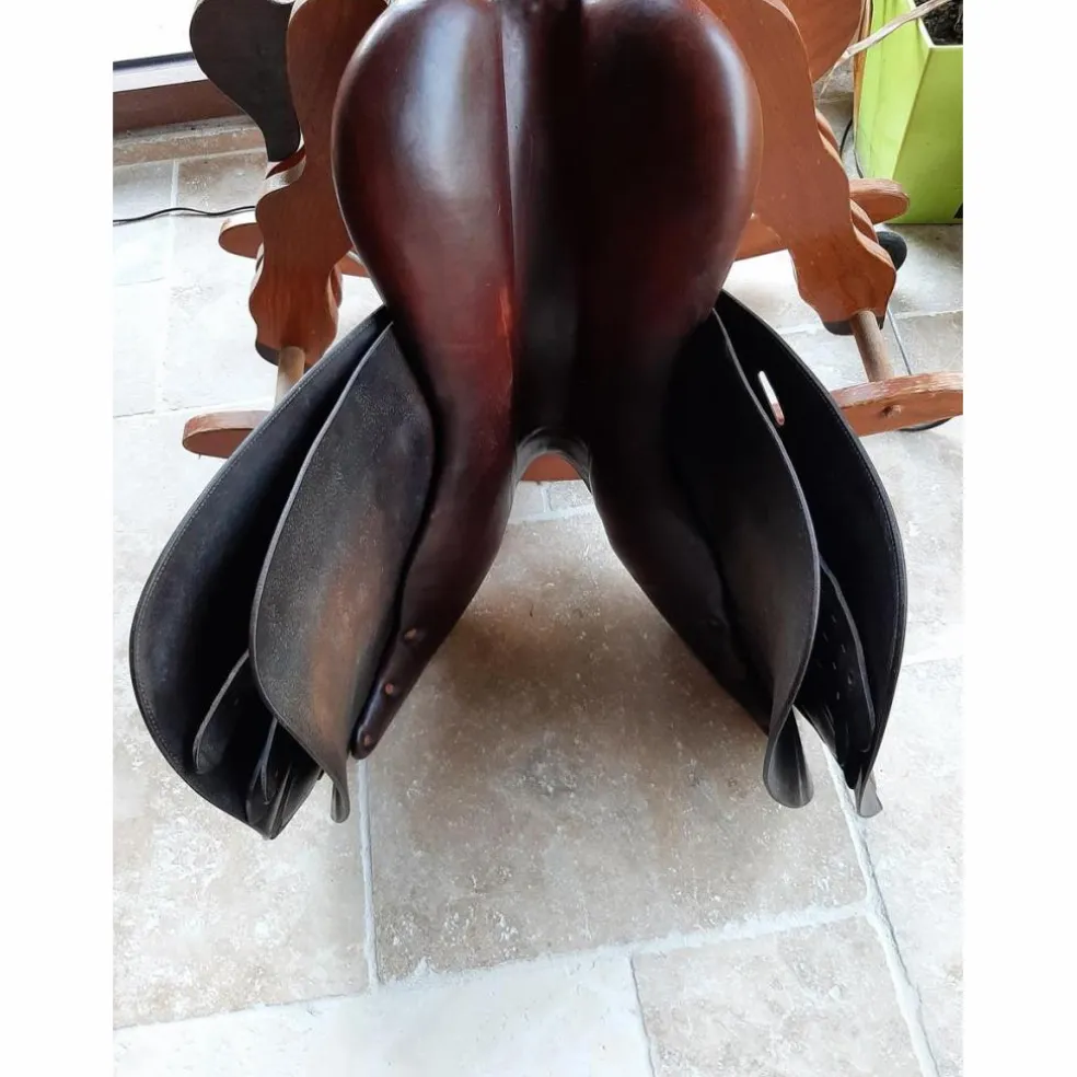 Selle Butet mixte 17,5 pouces