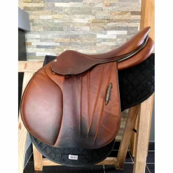 Selle Butet semi-plate 17"