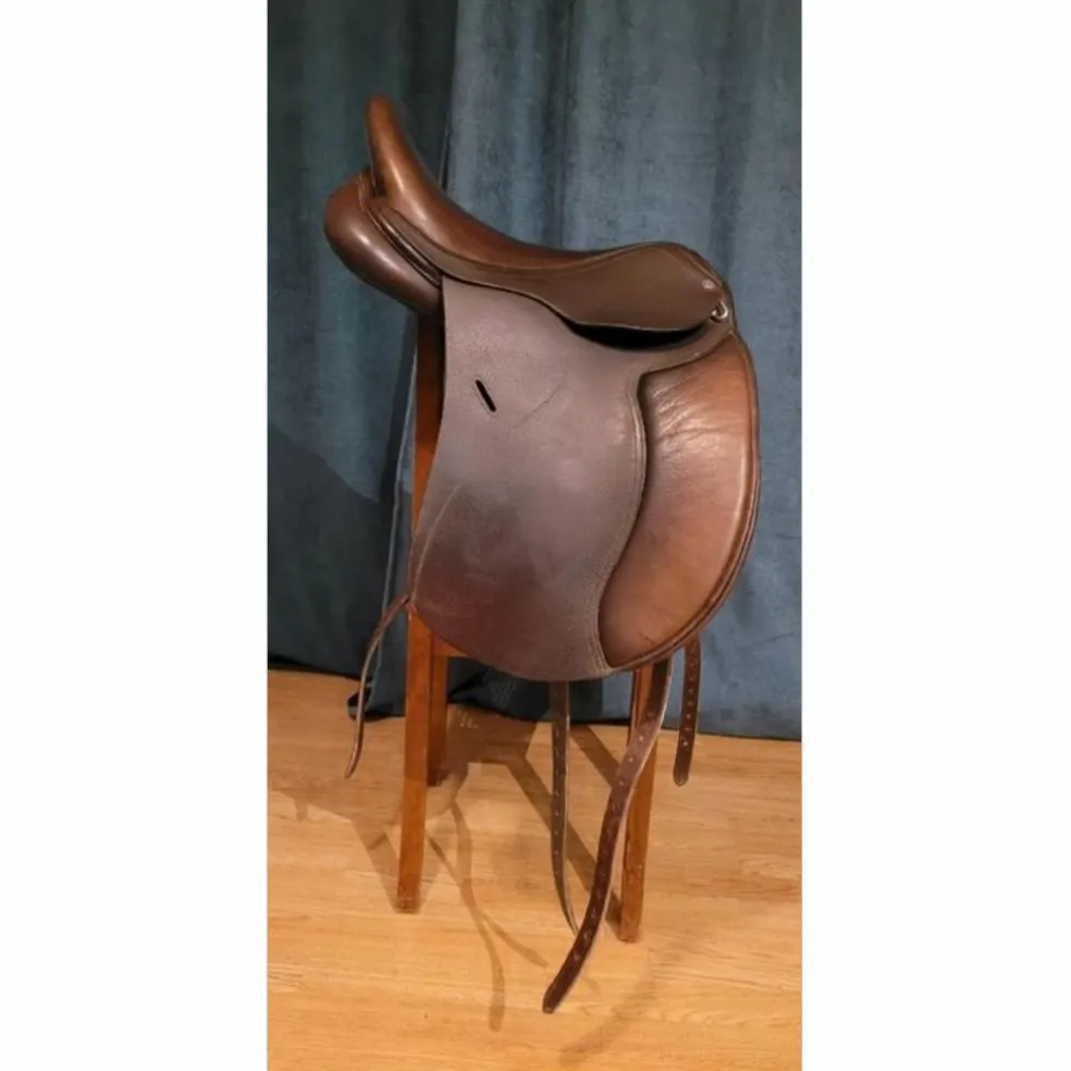 Selle Cavaletti dressage 17" cuir