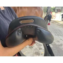 Selle childeric noire