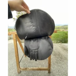 Selle Childéric 17p