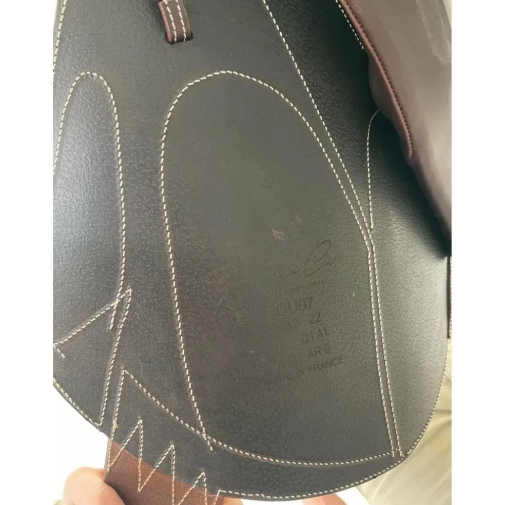 SELLE CROSS MONOQUARTIER
