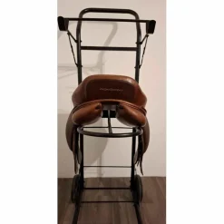 Selle cuir Fouganza 17,5" bon état avec étrivières et sangle