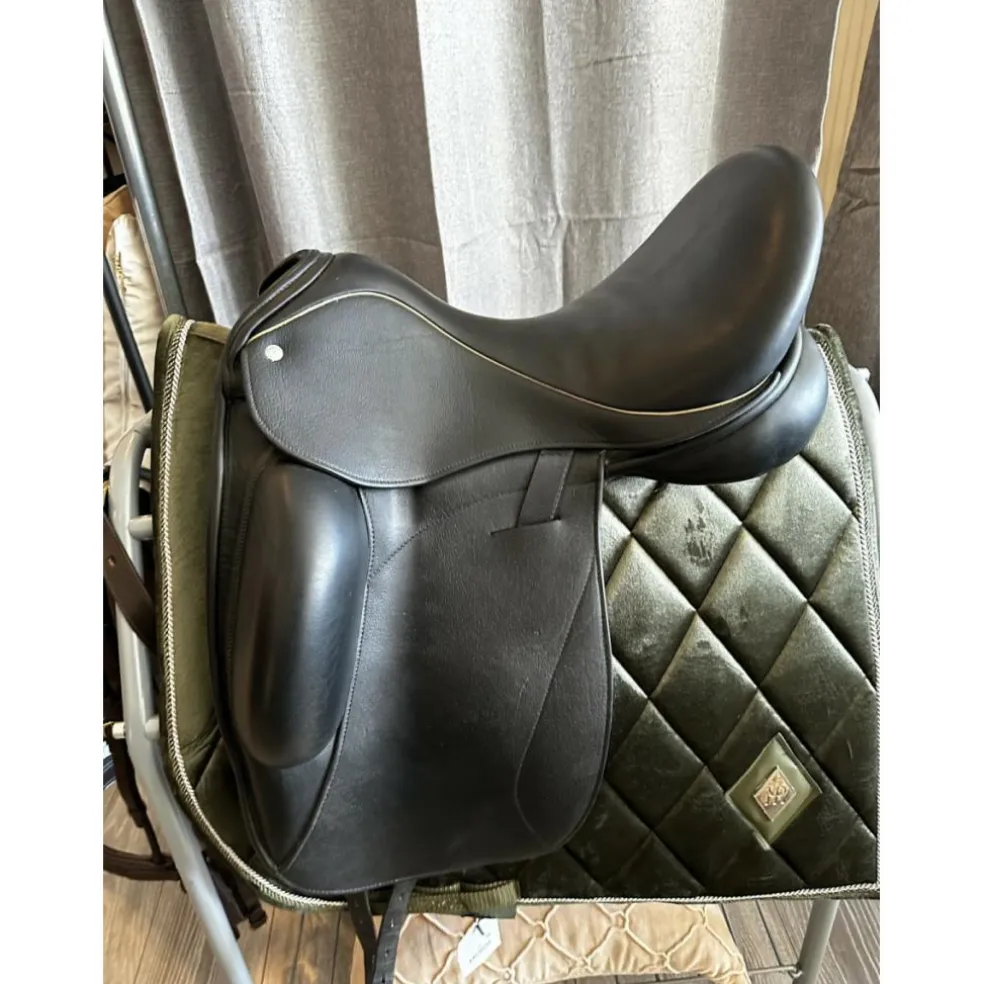 selle custom saddlery Icon Star 17,5