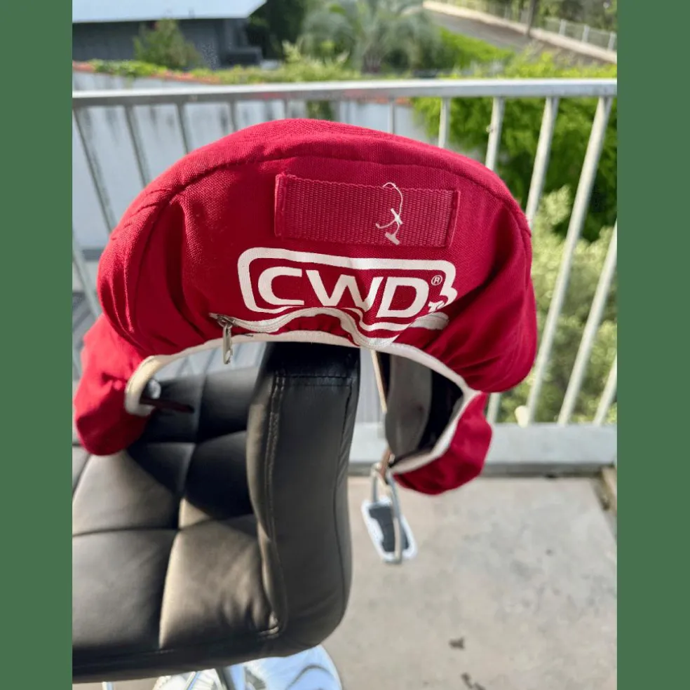 Selle CWD 17 pouce obstacle