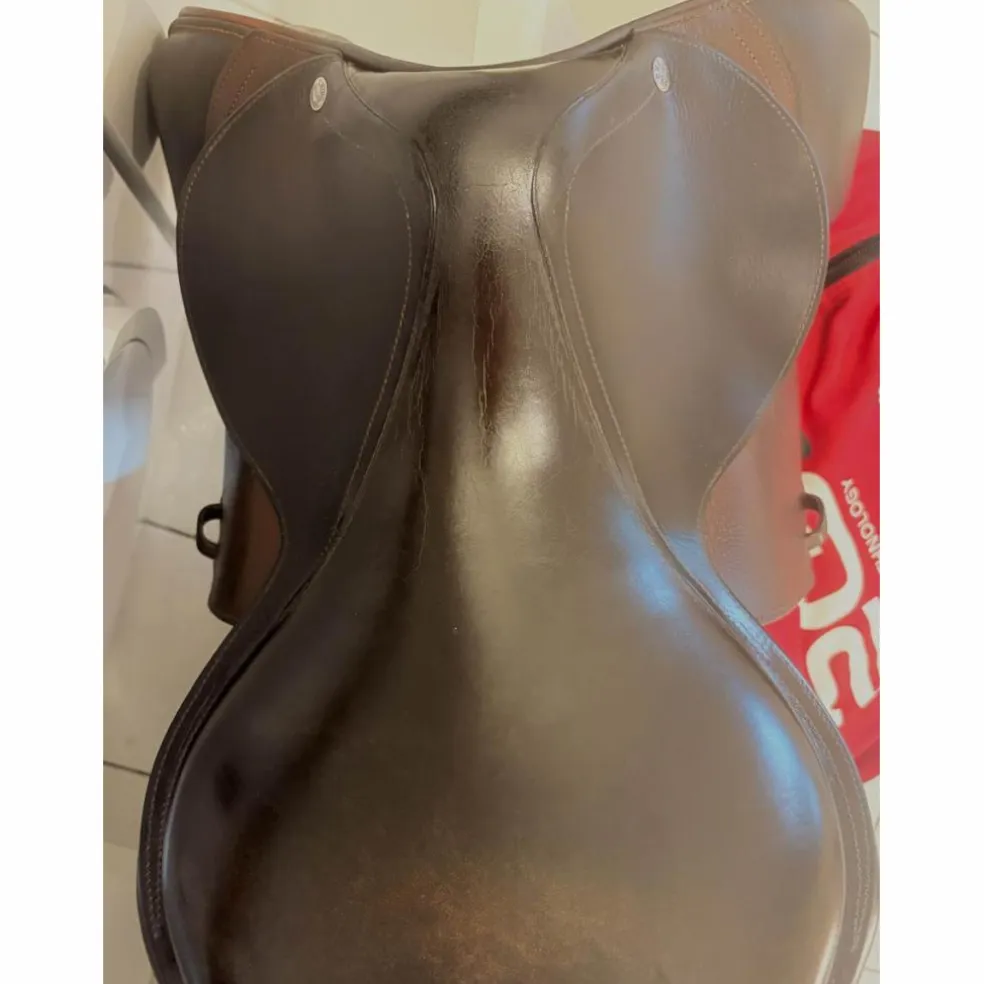 selle CWD 17 pouces