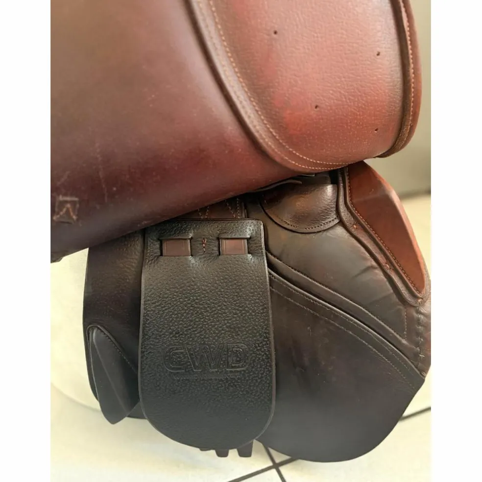 selle CWD 17 pouces