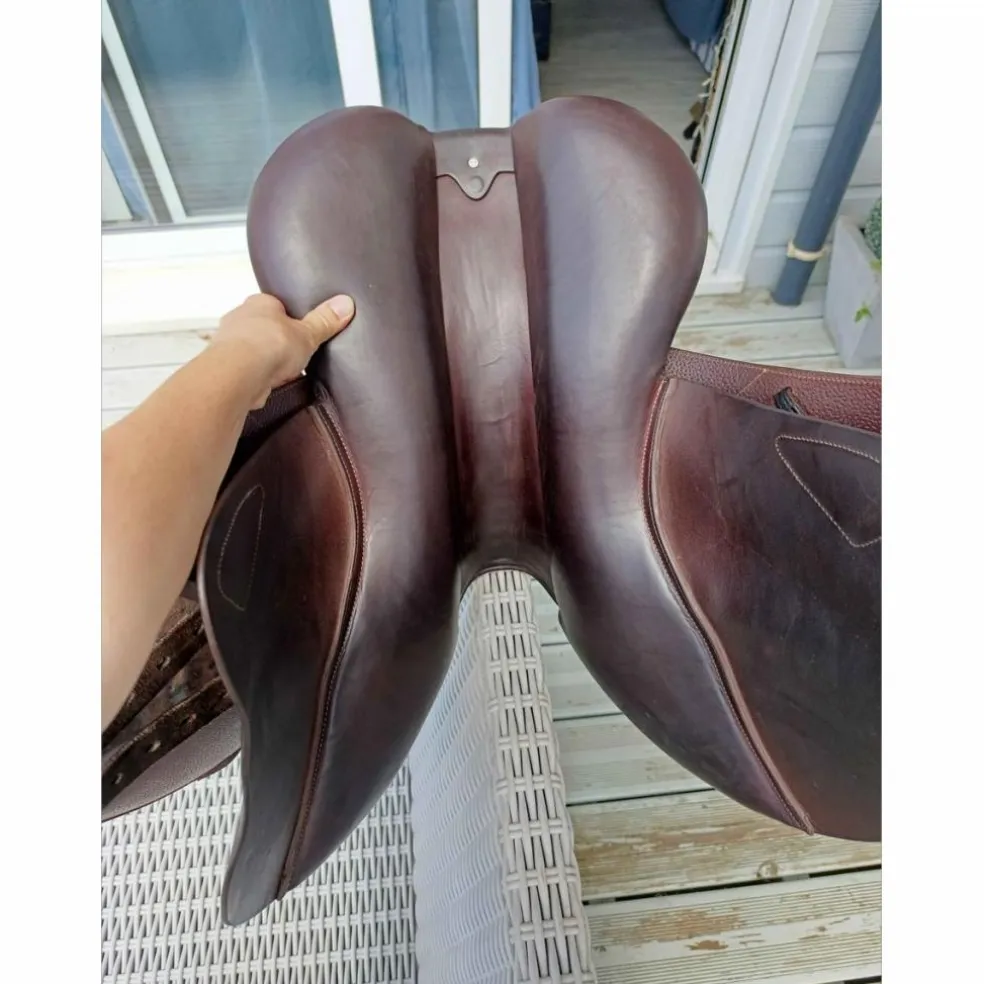 Selle CWD doublée veau de 2022