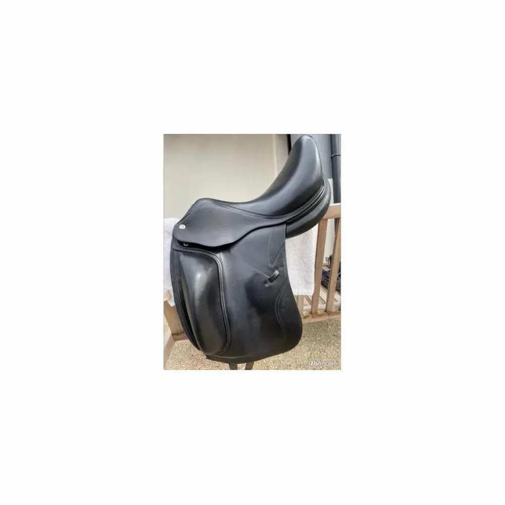 Selle CWD dressage