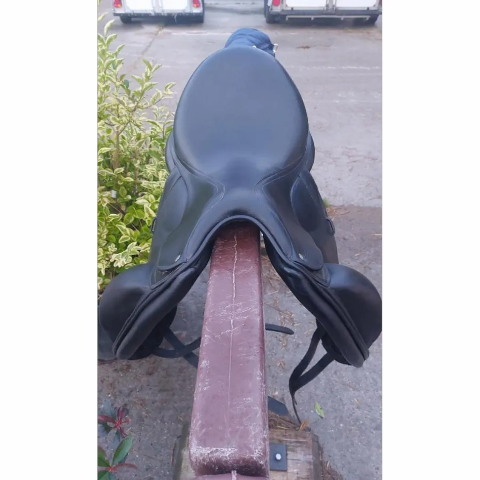Selle CWD dressage