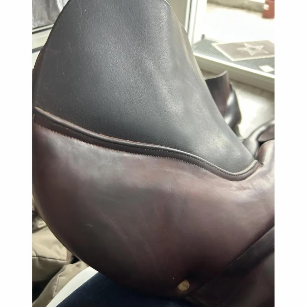 Selle CWD 2GS 17 pouces