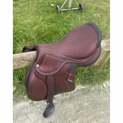 Selle CWD Mademoiselle 17.5 pouves