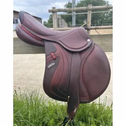 Selle CWD Mademoiselle 17.5 pouves