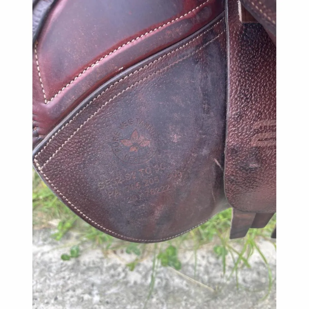 Selle CWD Mademoiselle 17.5 pouves