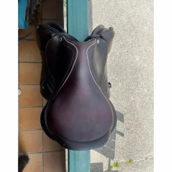 Selle CWD Mademoiselle Se 32 . Année 2023