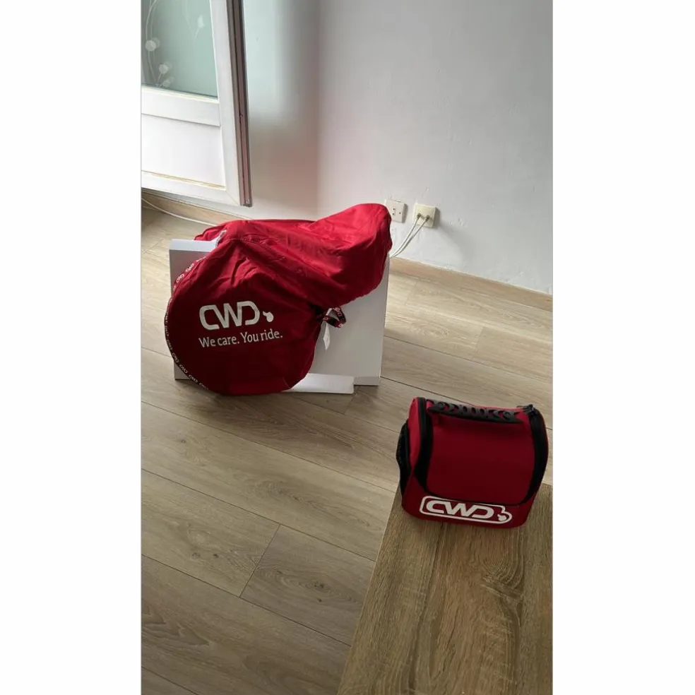 Selle CWD NEUVE
